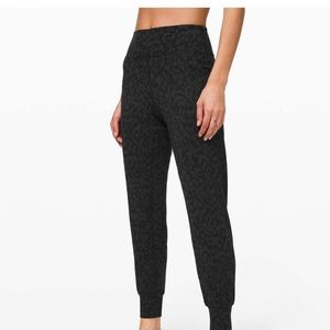 Lululemon align jogger in leopard